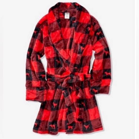 PINK VS Buffalo Robe - Picture 2 of 5